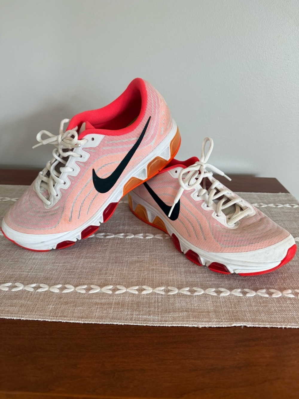 Nike Women’s Coral Pink and Black Athletic Running Shoes